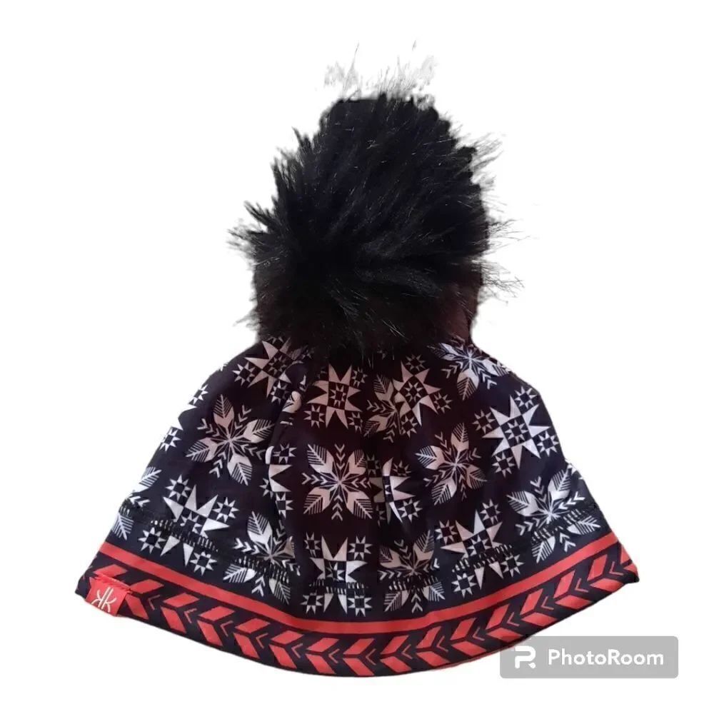 Krimson Klover ILLUSTRATED BEANIE Nordic Snowflake